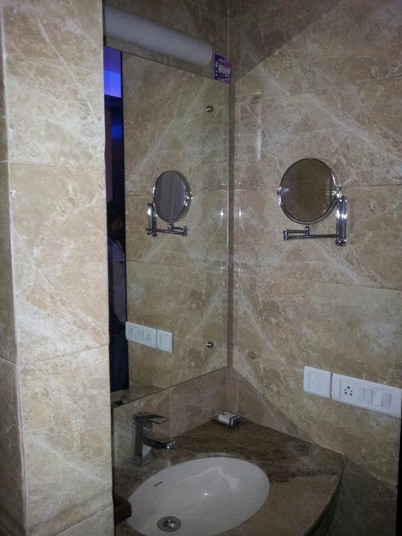 Hotel The Haven Kashipur Екстериор снимка