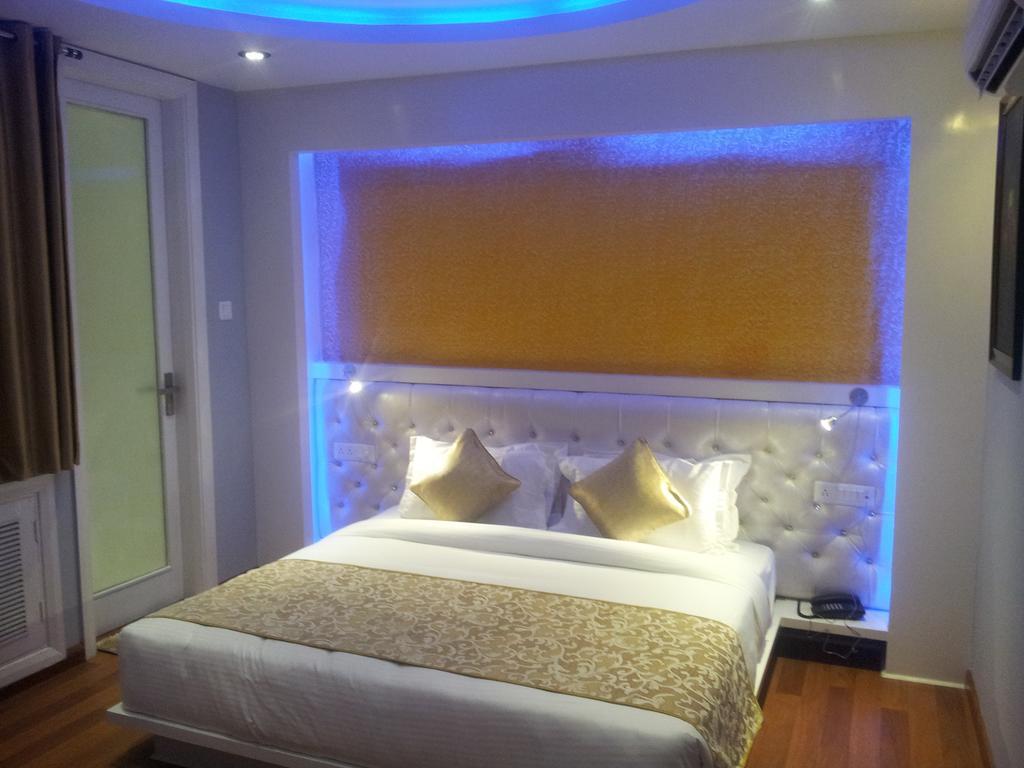 Hotel The Haven Kashipur Стая снимка